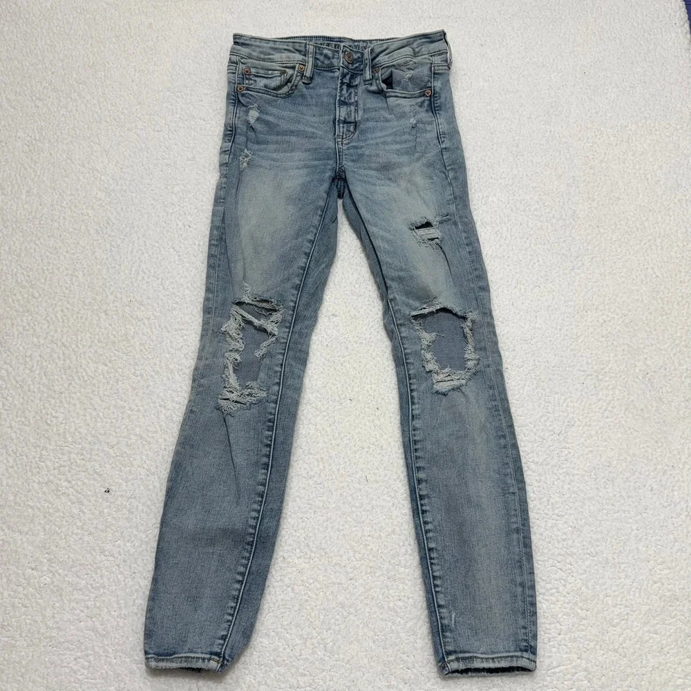 American‎ Eagle Ne(x)t Level Stretch Distressed Skinny Jeans Light Wash Size 6
